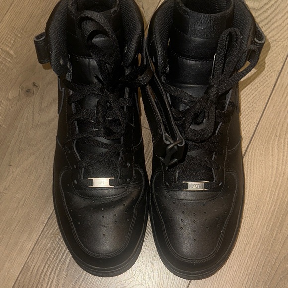 Nike Other - Nike Black High-Top Sneakers